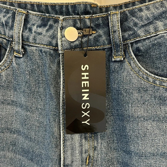SHEIN SXY Ripped Cut Out Straight Leg Jeans Size W29 L32 - Picture 3 of 4